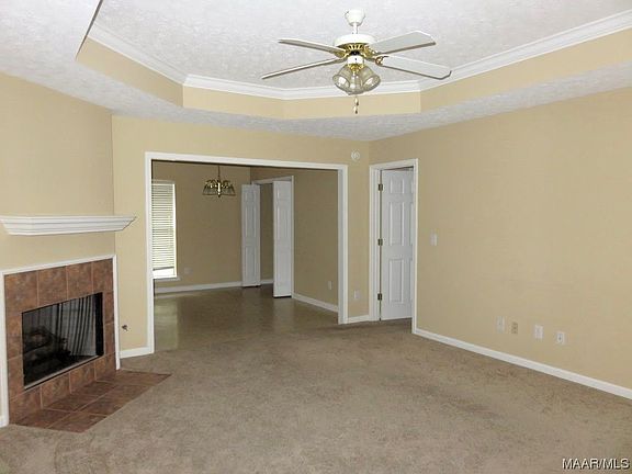 2nd image of 801 Cottage Ln