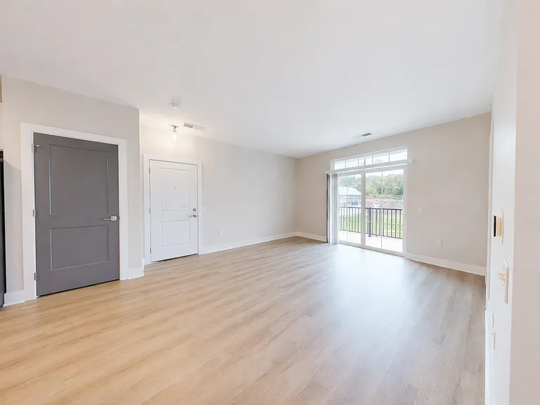 Parkview at Spring Hill Apartments — Photo 22