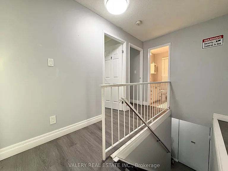 1180 Heathfield Ct — Photo 11