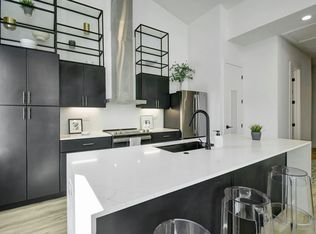 7716 Louis Pasteur Dr #14201, San Antonio, TX 78229