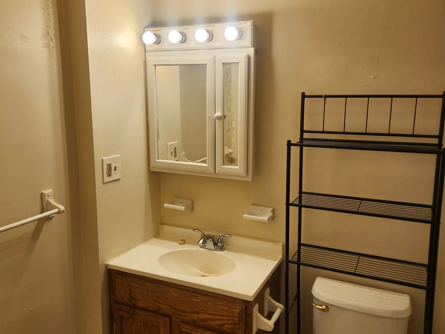 1 bed, $1,295 — Photo 4