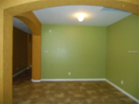 4th image of 601 Michigan Estates Cir
