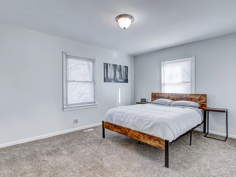 1734 S Lark Ln — Photo 23