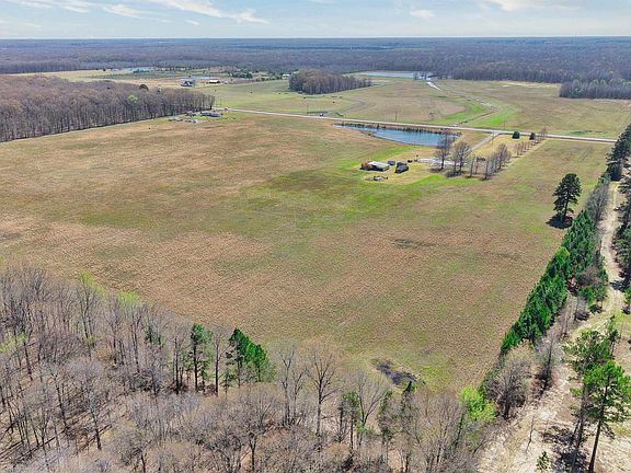 5th image of 443 Cypress Lake Rd