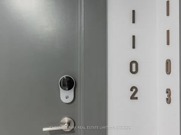 9 Tecumseth St, Toronto, ON