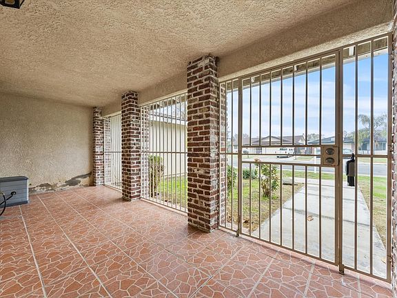 4th image of 5116 Sherman Ave