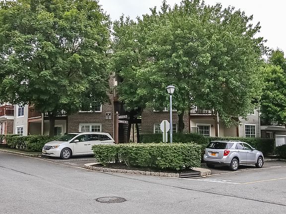 2nd image of 1460 Westgate Dr #6105