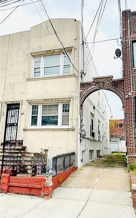 1st image of 2358 E 2nd St