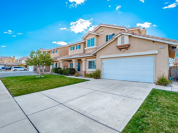 3rd image of 12618 Tablerock Ln