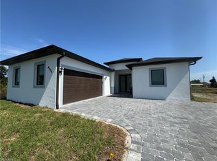 4206 15th St SW, Lehigh Acres, FL 33976