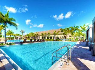 3934 Torrens Ct, Naples, FL 34119