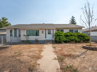 573 S Grand Dr, Moses Lake, WA 98837