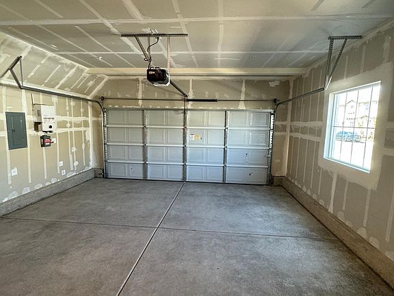 5th image of 5624 Molino Cir