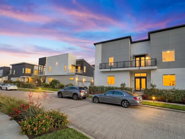 9803 Hope Harbor Ln, Houston, TX 77080