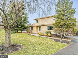 194 Harlingen Rd, Belle Mead, NJ 08502