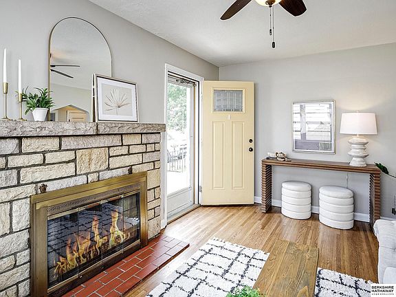 5th image of 6455 Poppleton Ave