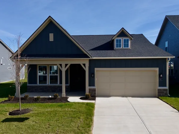 811 Daisy St, Greenwood, IN 46143