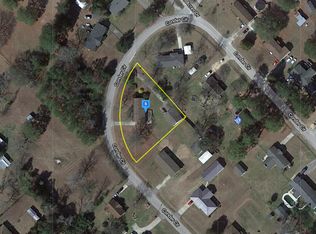 121 Conder Cir, Darlington, SC 29532