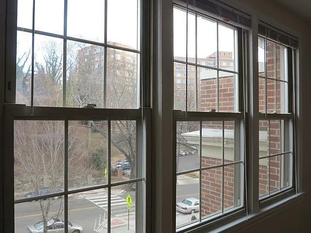 2724-40 Porter St NW — Photo 8