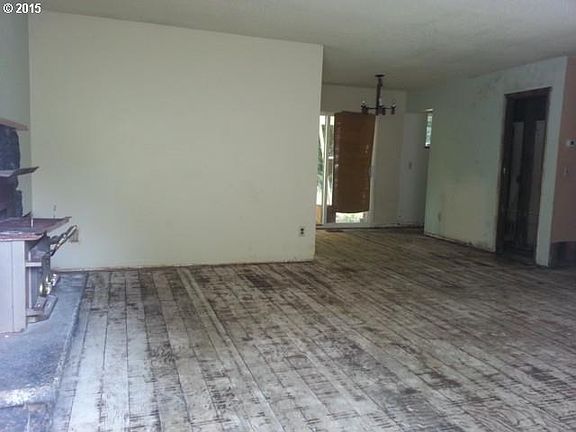 4th image of 11102 NE 53rd Ct