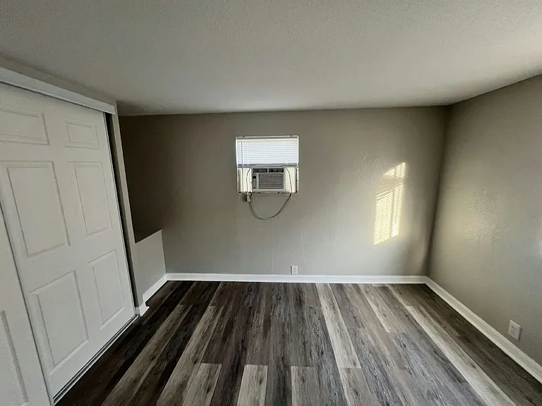 Auburndale Estates — Photo 14