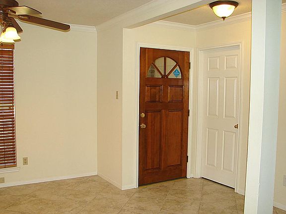 4th image of 21110 Park Valley Dr