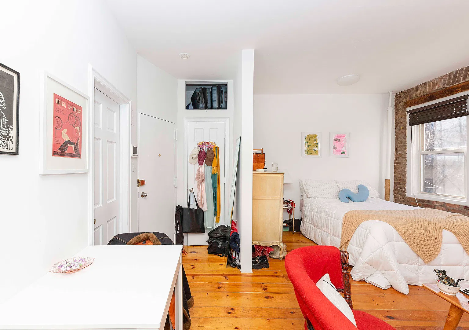 524 Putnam Avenue — Photo 3
