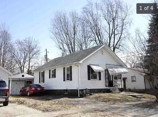 132 N 16th St, Decatur, IL 62521