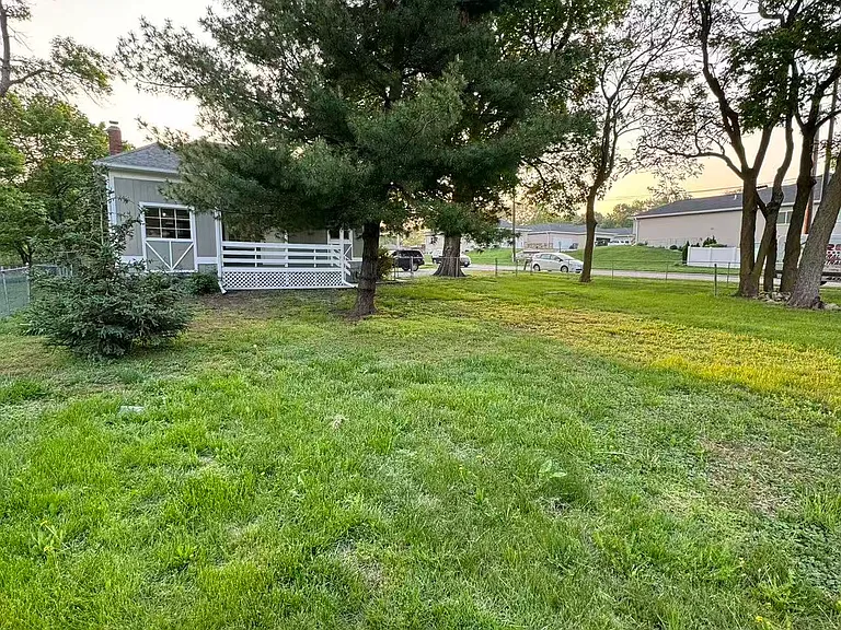3931 Pioneers Blvd — Photo 22