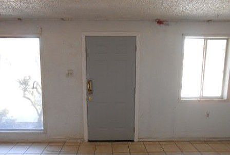 5th image of 25289 E Court St