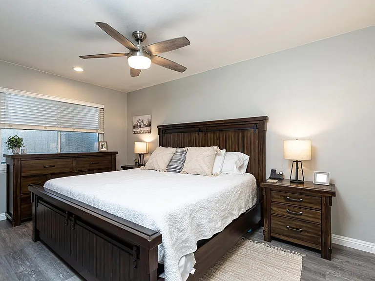 4793 Jutland Dr — Photo 12