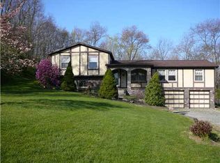 107 S Summit Dr, Apollo, PA 15613