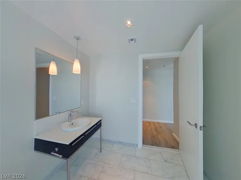 4471 Dean Martin Dr #2209 — Photo 15