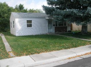 525 Avenue H, Powell, WY 82435
