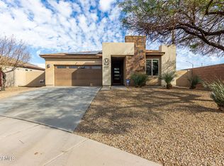 7181 S Legend Ct, Gilbert, AZ 85298