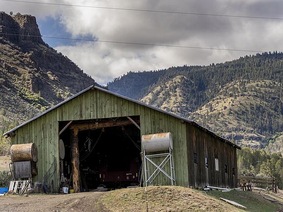 4th image of 40845 Rudio Rd