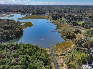 96 Black Horse Ln, Cohasset, MA 02025