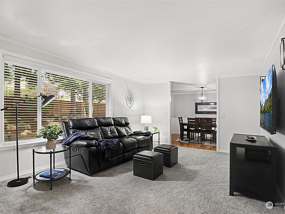 5th image of 12919 NE 203rd Court