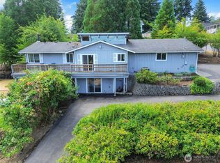 2626 Hilltop Ct SW, Olympia, WA 98512