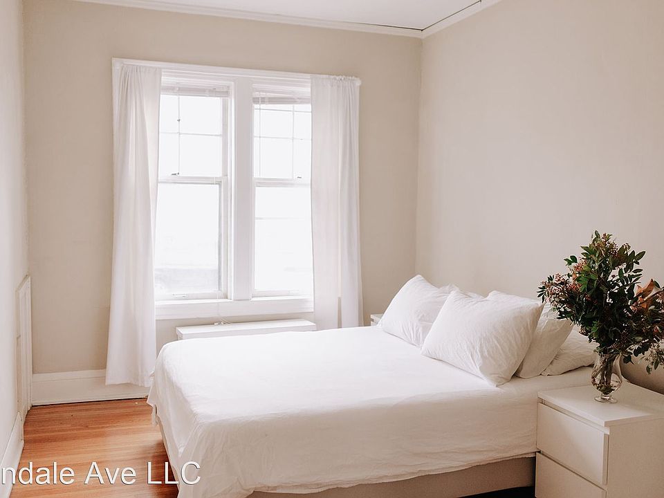 1st image of 2544 Harriet Ave #8816118