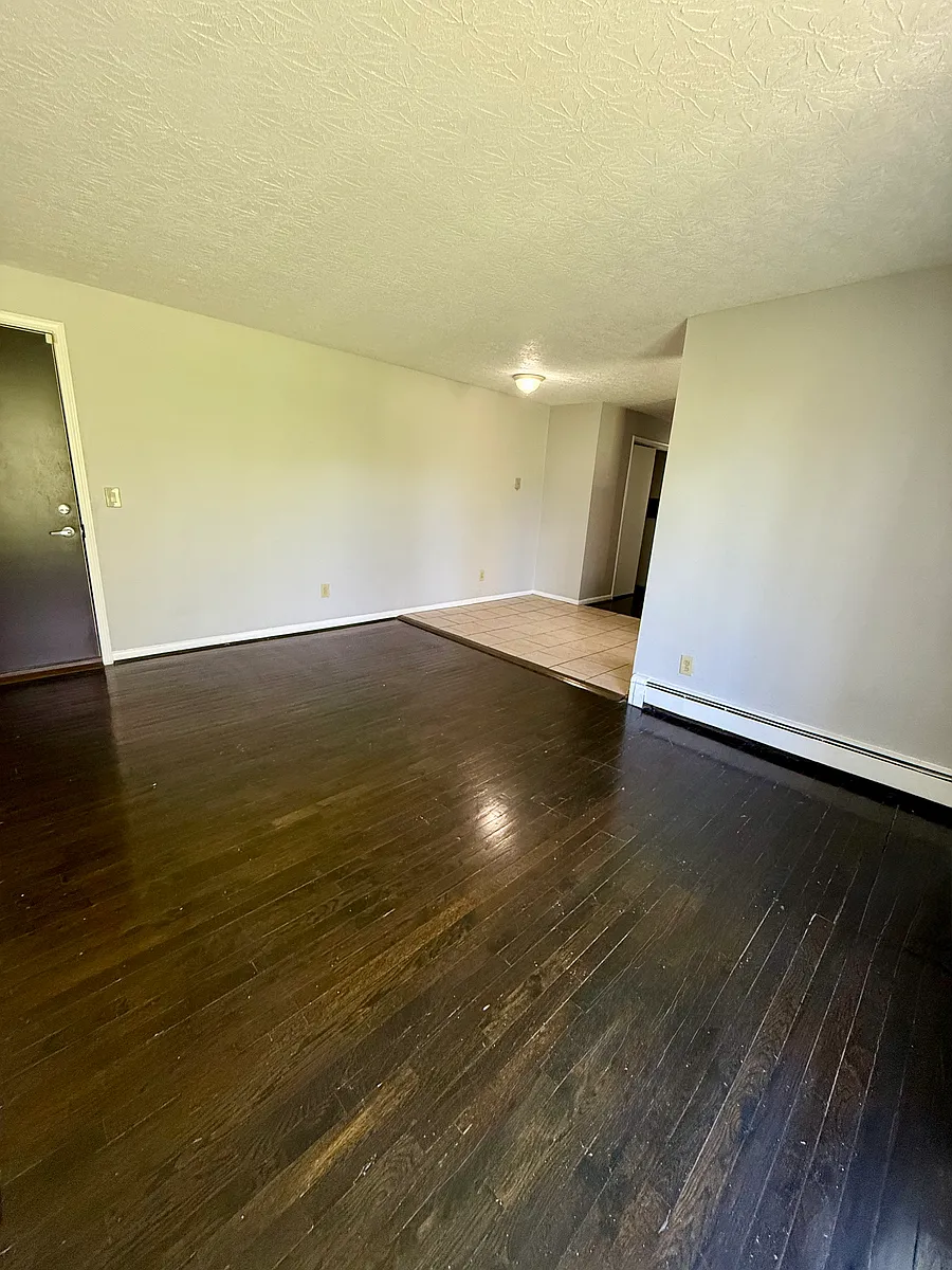 Building Photo - 3909 Boudinot Ave #3