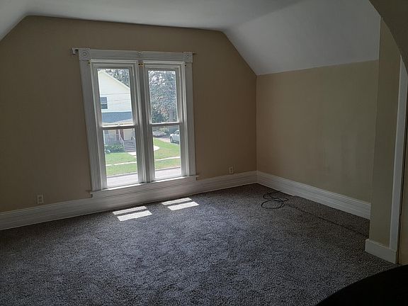 4th image of 219 E Oliver St Unit 3
