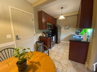 171 Grape St, Philadelphia, PA 19127