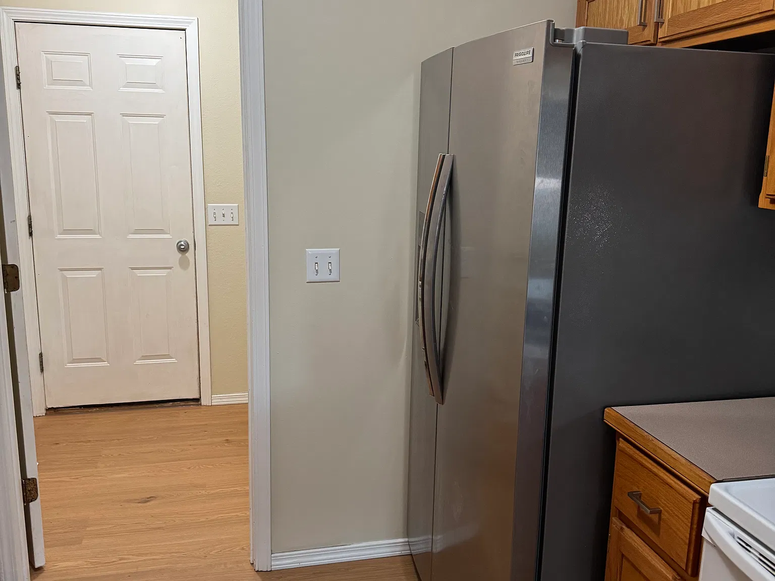3 bed, 1250 sqft, $1,595 — Photo 2