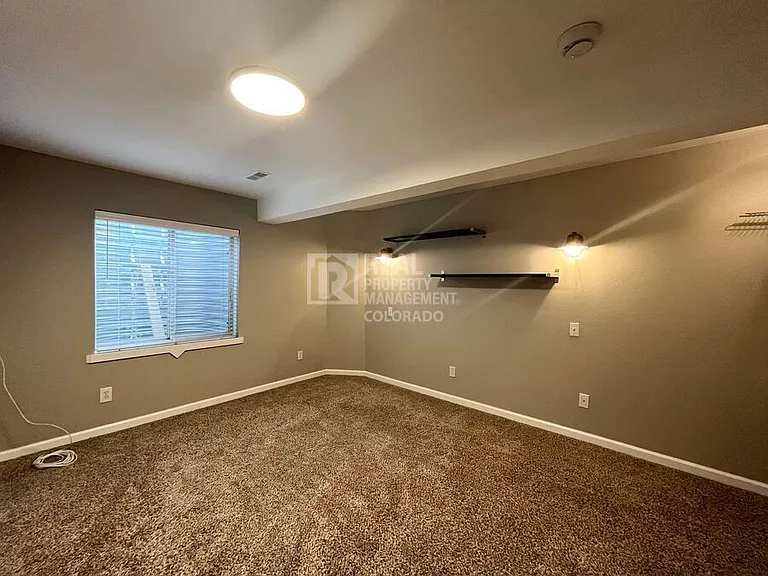 9979 Blackbird Cir — Photo 22