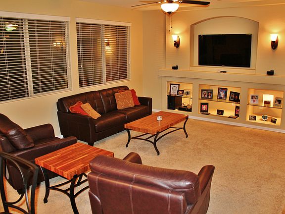 3rd image of 2543 E Tonto Dr