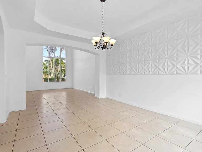 1831 Waldorf Dr — Photo 21