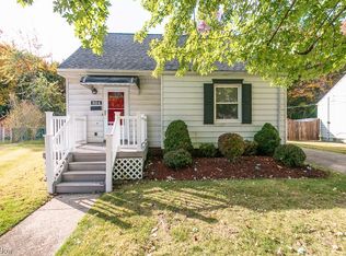 824 E 254th St, Euclid, OH 44132