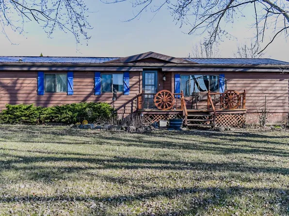3579 County Road 52, Auburn, IN 46706