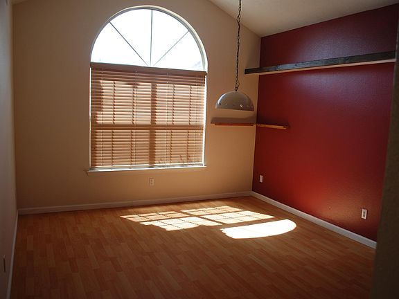 5th image of 8405 Fairmont Dr NW